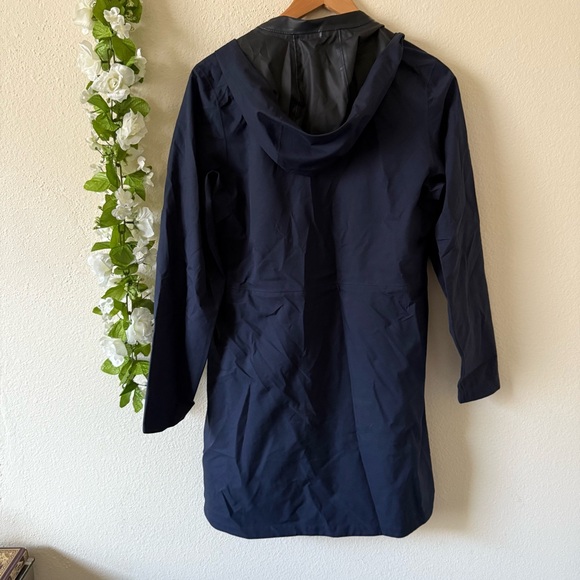 UNIQLO Navy Blue Windbreaker Hooded Blocktech Long Rain Jacket Coat in Medium - Picture 5 of 11
